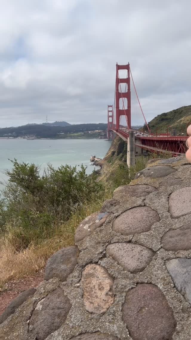 https://d2zmqyh8caa94h.cloudfront.net/creator_social_media_contents/instagram/reels/De9lQ15uTML/De9lQ15uTML.mp4