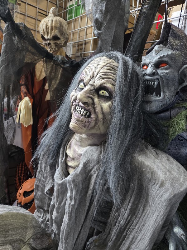 ScarePros Halloween, Horror Toys & Collectibles 1