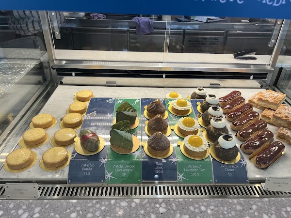 Tiong Bahru Bakery 4