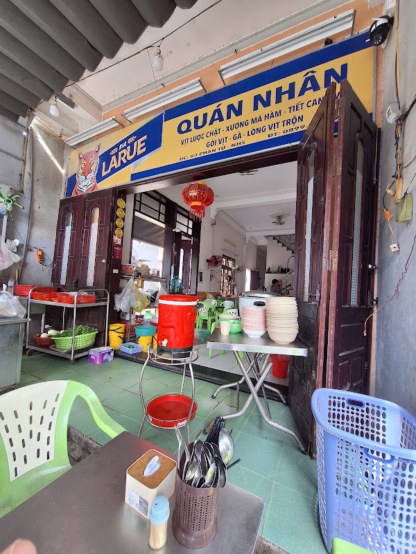 Quán cháo vịt cô chủ nhỏ