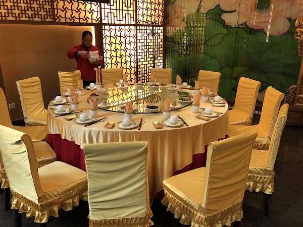 仿膳饭庄