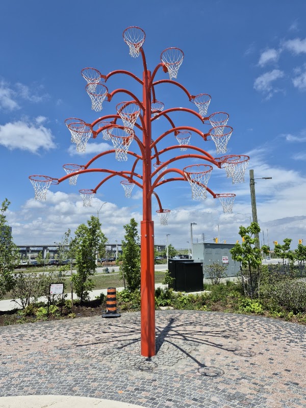 Biidaasige Park 4