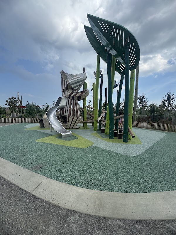 Biidaasige Park 2