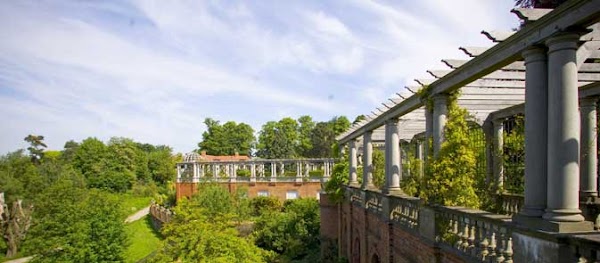 The Hill Garden and Pergola 1