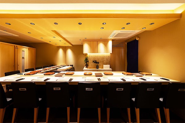 Hakata Sushi Takayama 1