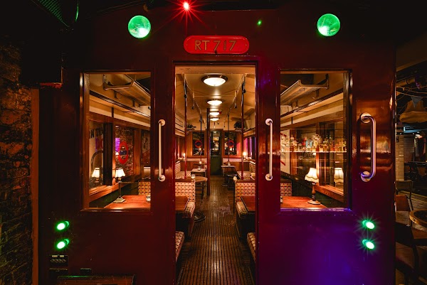 Cahoots Underground 1