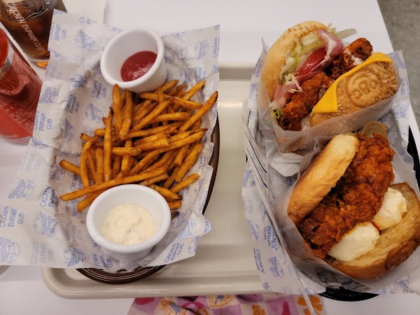 CHICKEN BURGER CLUB 5