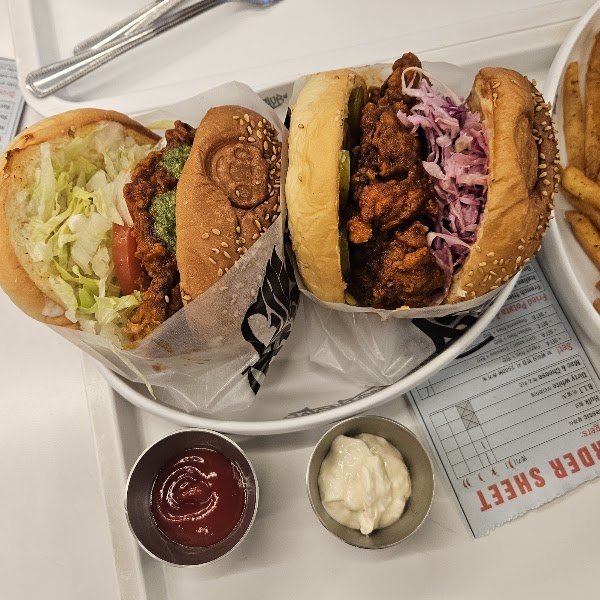 CHICKEN BURGER CLUB 2