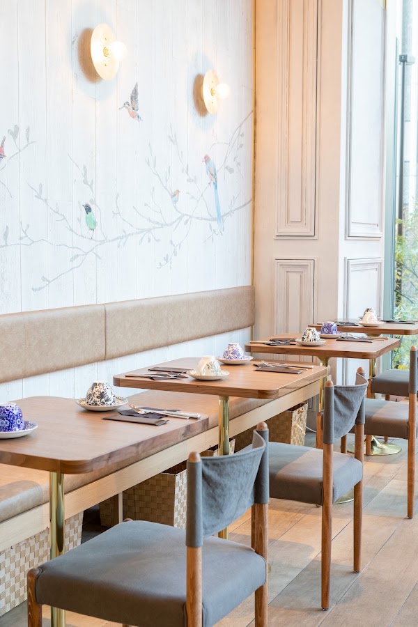 TEA ROOM KIKI -TEA & SCONE SPECIALTY STORE UMEDA-