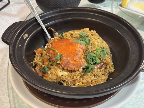 Lantern Seafood Restaurant 3