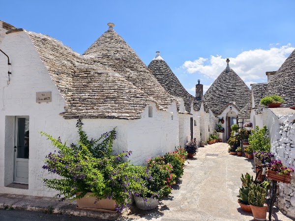 Trulli Panoramic View 3
