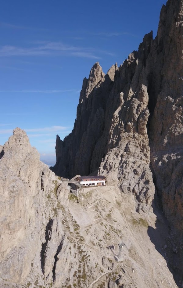 Rifugio Toni Demetz Hütte 2
