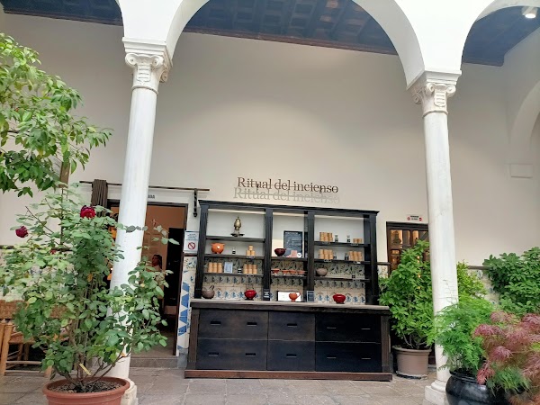 Patio de los Perfumes 1