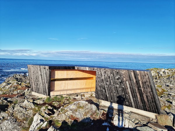 Hamningberg Bird-watching hide