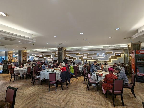 Guang Ming Cun Restaurant 3