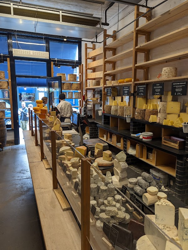 Neal's Yard Dairy (Covent Garden Shop) 5