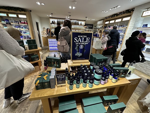 Neal's Yard Dairy (Covent Garden Shop) 2
