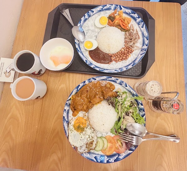 Tina’s Cafe 4