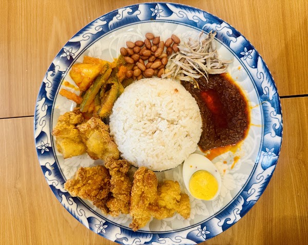 Tina’s Cafe 3