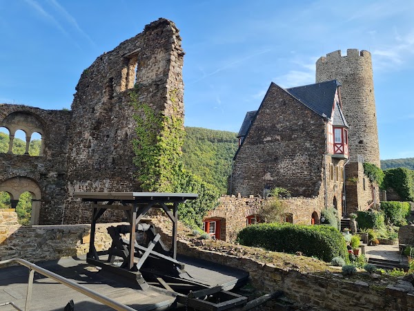 Thurant Castle 4