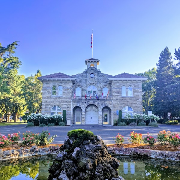Sonoma Plaza 1