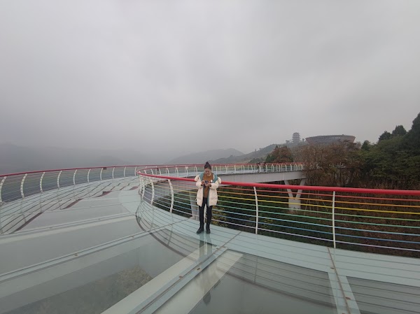 Longquan Shan