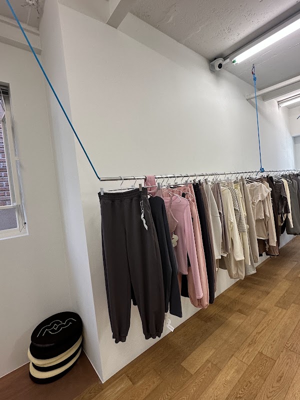 movewarm 1