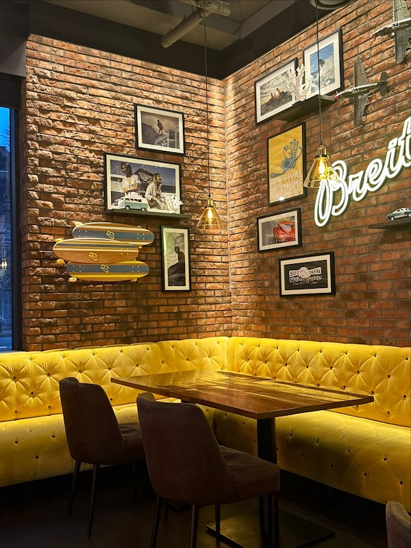 Breitling Cafe 3