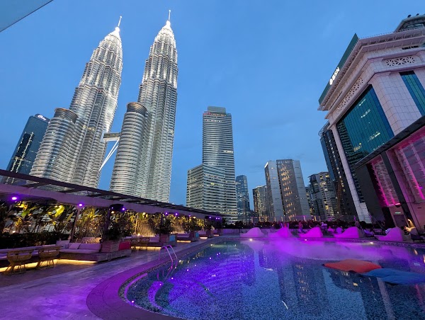 WET Deck, W Kuala Lumpur 3