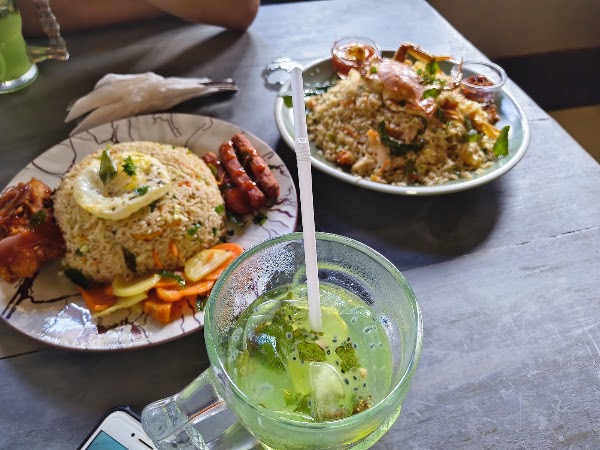 Seema cafe & restaurant 2