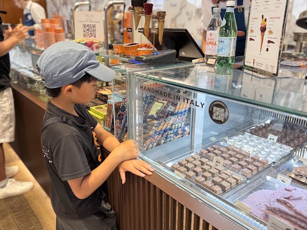 Venchi Cioccolato e Gelato, Roma Via degli Orfani, Pantheon 2