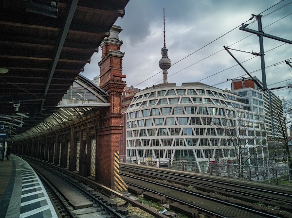 Hackescher Markt 3