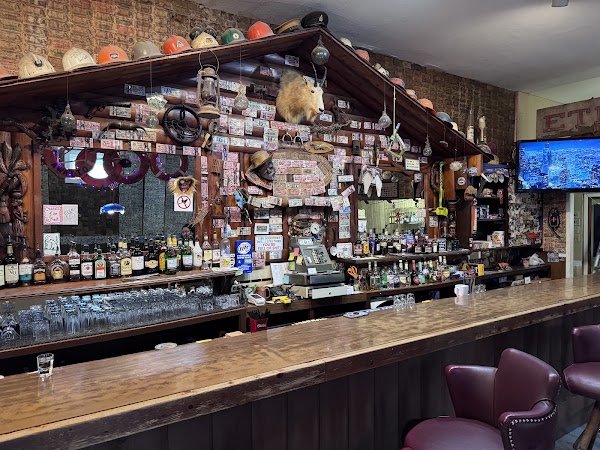 Glacier Inn