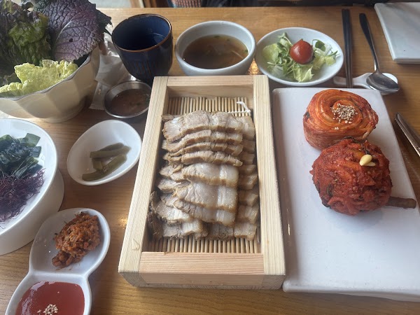 Jungdamun Bukchon 2