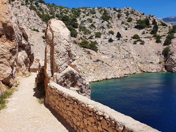 Zavratnica Cove 4