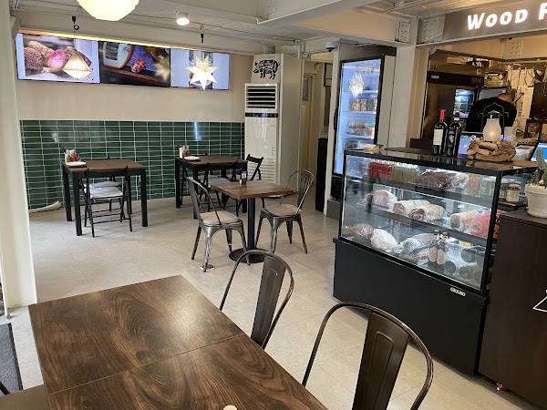 Franklin’s Deli