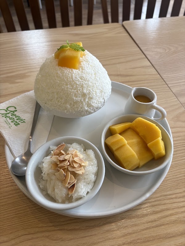 Cheevit Cheeva Chiang Mai 4