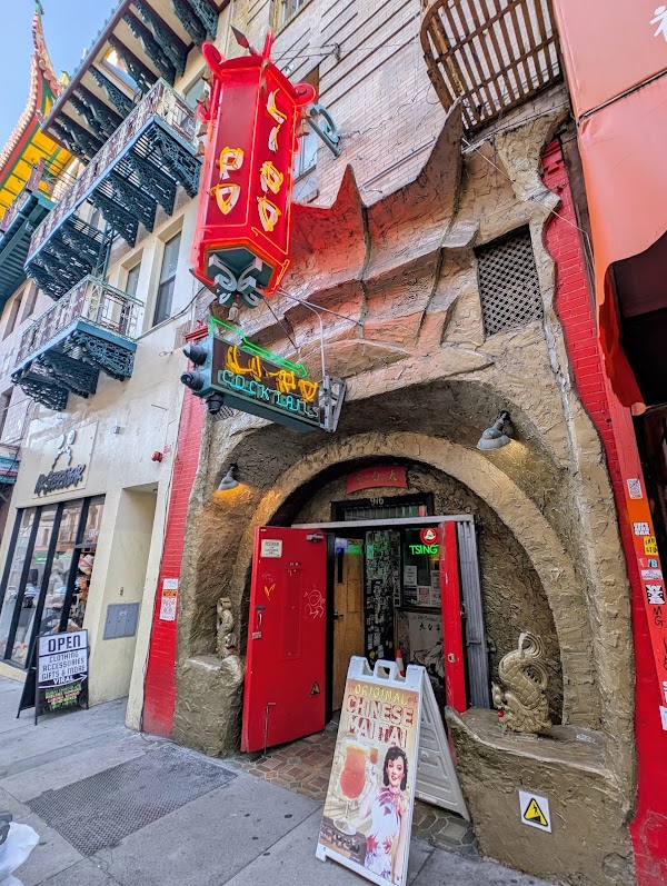 Li Po Cocktail Lounge