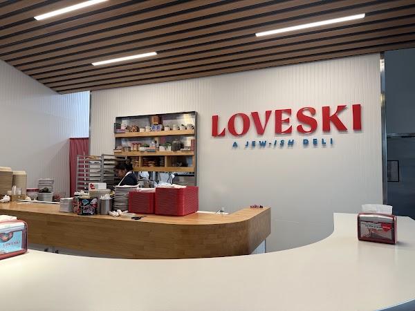 Loveski Deli 4