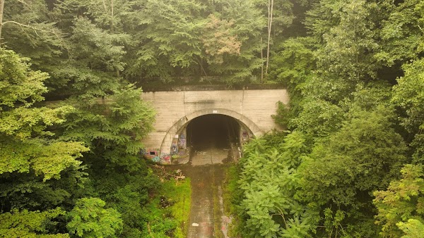 Abandoned Pennsylvania Turnpike 1