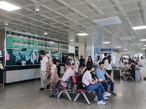 Gyeongju Intercity Bus Terminal 1