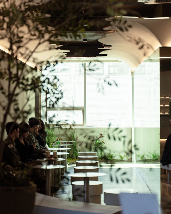 콘티뉴이티 Continuity (Eulji-ro Cafe & Dessert)