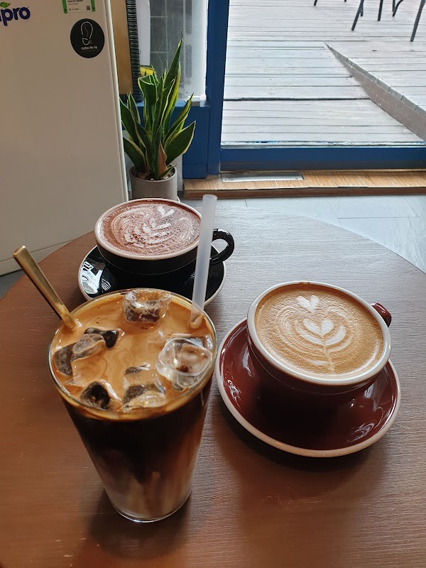 Coffee Bus Stop 4