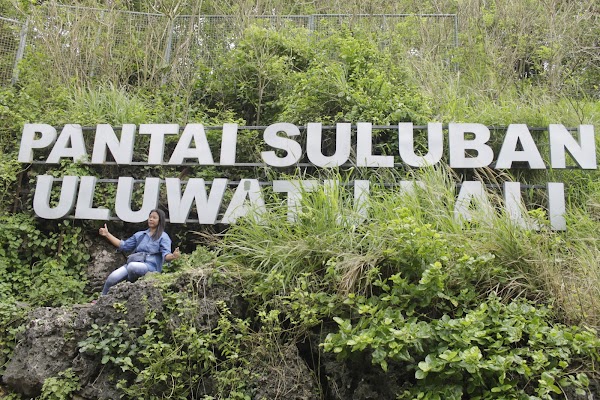 Suluban Beach 3