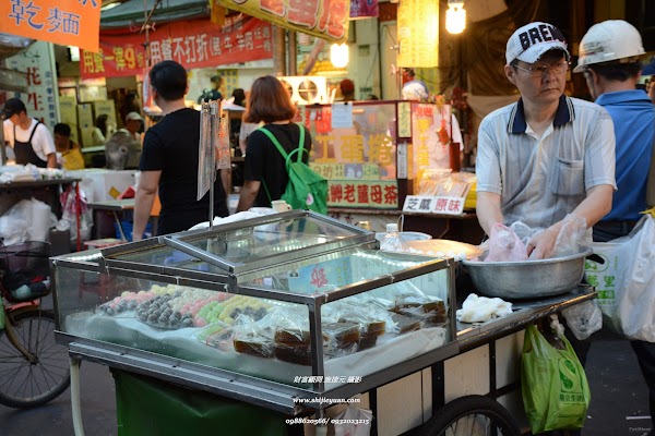 Guangzhou Street Night Market 2