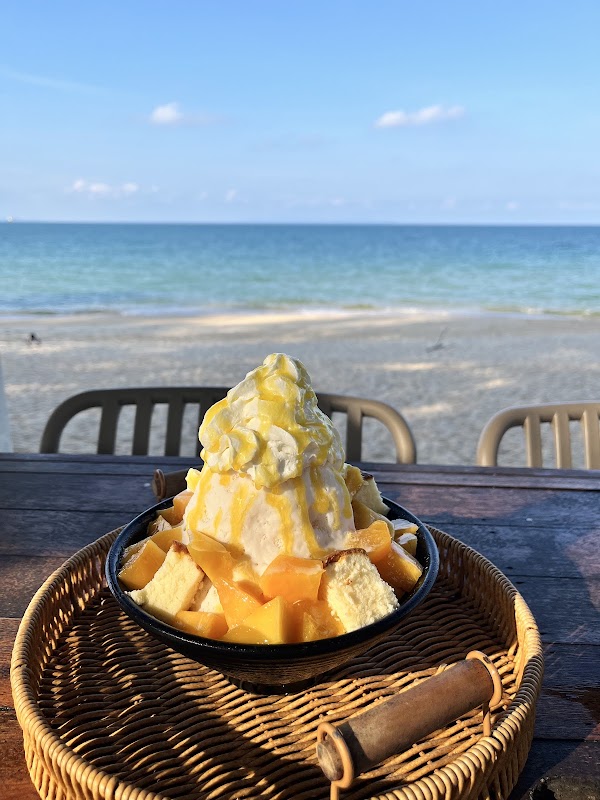 Bayou Beach Cafe 4
