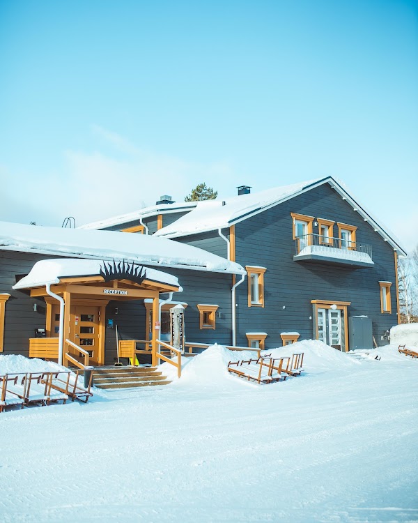 Apukka Resort - Glass Igloos Hotel - Husky & Reindeer Farm and Tours