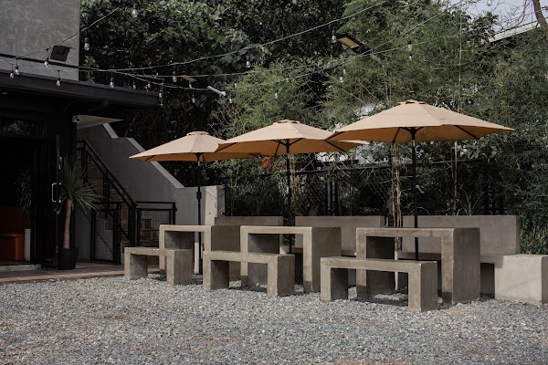 Gunyong Cafe + Roastery - SVD