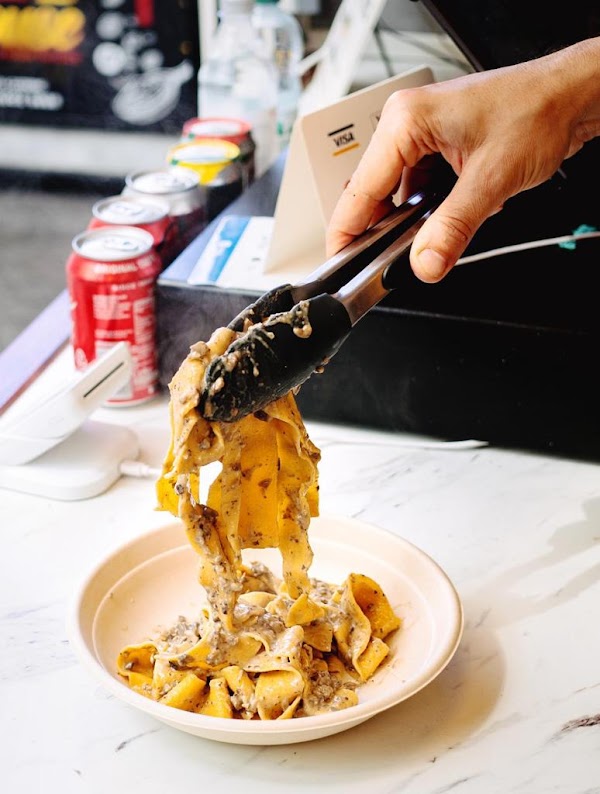 Chi Chi & the Pasta Family 5