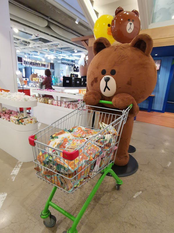 Itaewon Market 3